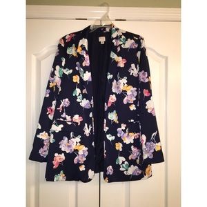 🌺Floral Navy Blazer🌺
